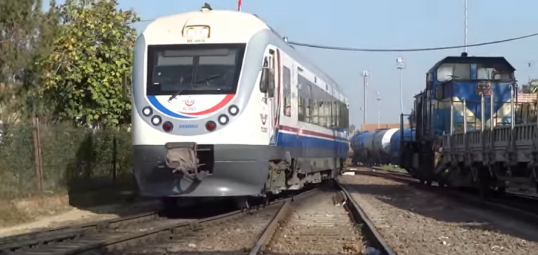 Adana Mersin Hızlı Tren Saatleri 2018 ,Bilet Fiyatları ve Çalışma