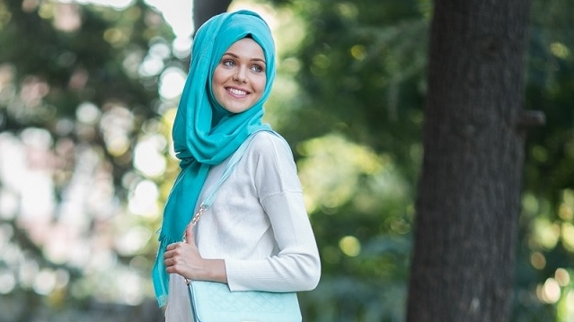 Tesettür Modası-Tesettür Elbise, Abiye,Gelinlik Giyim Şıklığı